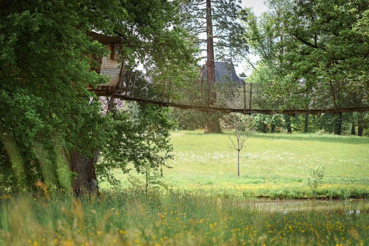 Cabane Perchée dans les Arbres Saint-Hilaire-en-Morvan Exterior foto